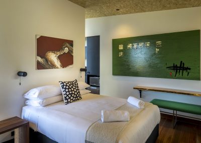 Little Beach Co Villa bed